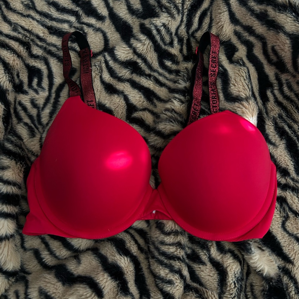 Victoria's Secret Bold Red Bra